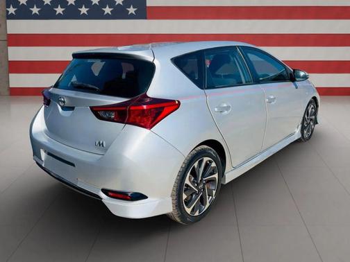 2016 Scion iM Hatchback 4D