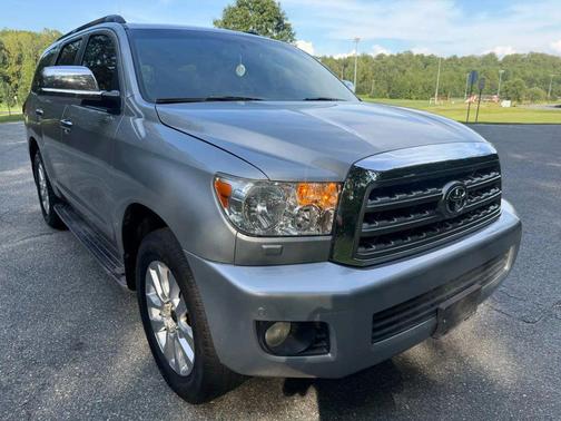 2008 Toyota Sequoia Platinum