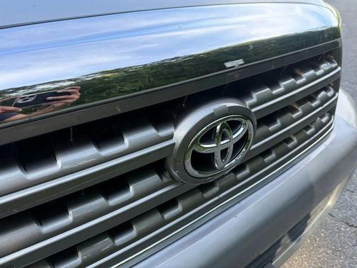 2008 Toyota Sequoia Platinum