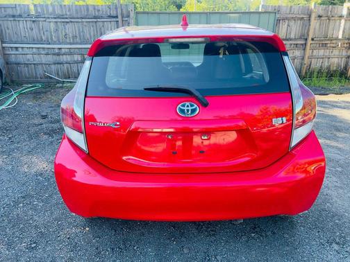 Absolutely Red 2016 Toyota Prius c One