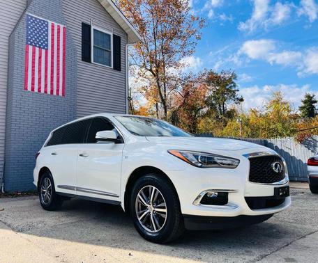 2017 INFINITI QX60 Base
