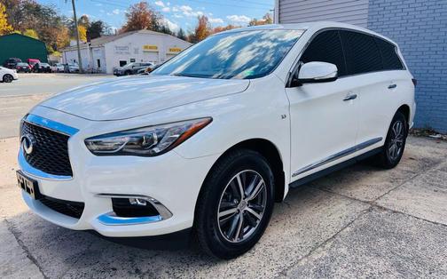 2017 INFINITI QX60 Base