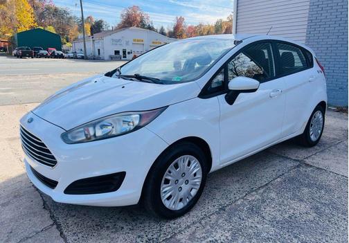 2017 Ford Fiesta S