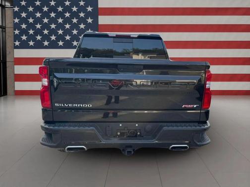 Black 2019 Chevrolet Silverado 1500 RST