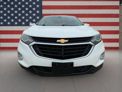 Summit White 2018 Chevrolet Equinox LS