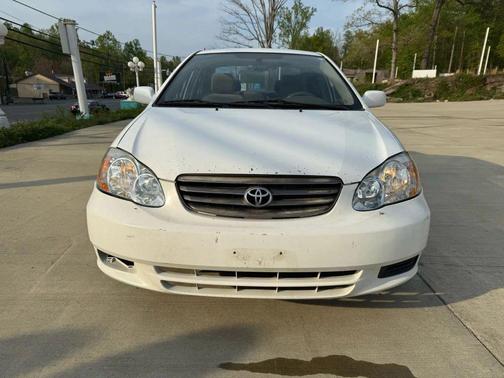2003 Toyota Corolla LE