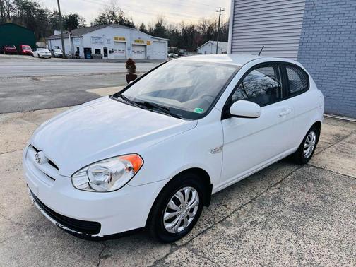 2010 Hyundai Accent GS