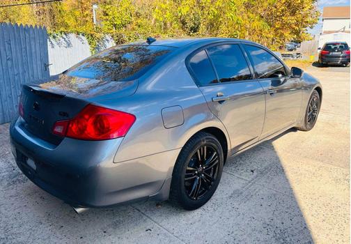 2013 INFINITI G37 Journey