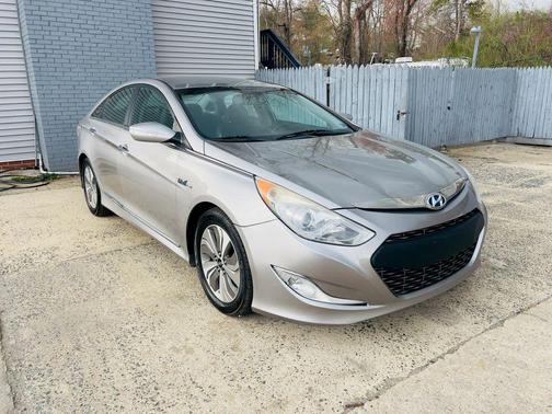 2013 Hyundai SONATA Hybrid Limited