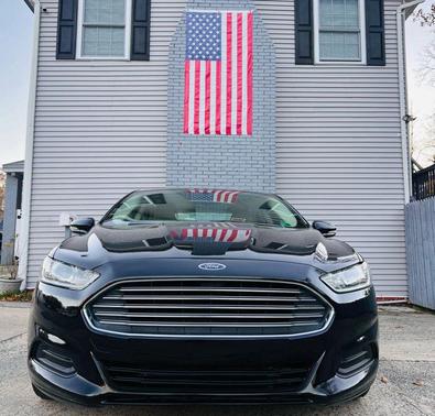 2016 Ford Fusion Hybrid SE