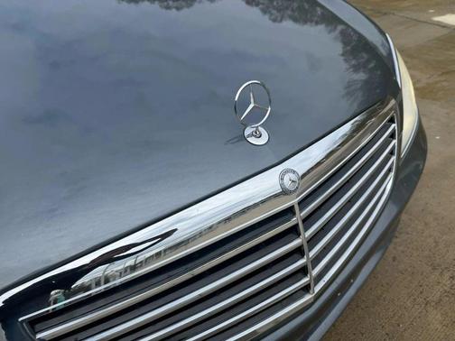 2009 Mercedes-Benz S-Class 4MATIC