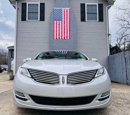 2014 Lincoln MKZ Base