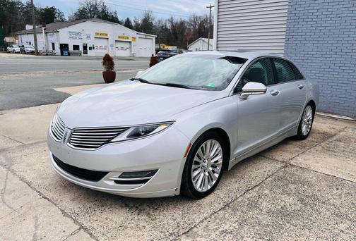 2014 Lincoln MKZ Base