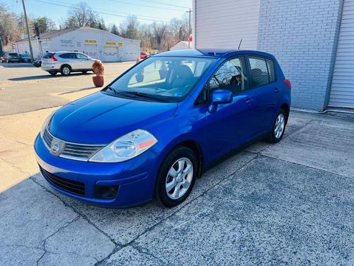 2009 Nissan Versa 1.8 SL