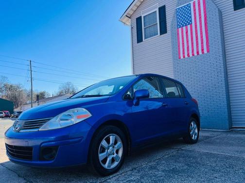 2009 Nissan Versa 1.8 SL