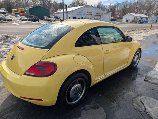 2013 Volkswagen Beetle 2.5L