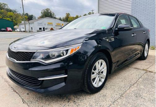 2018 Kia Optima LX