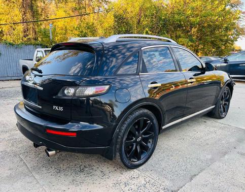 2007 INFINITI FX35 Base