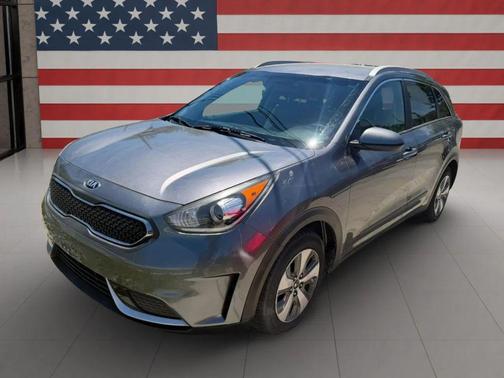 Metal Stream 2018 Kia Niro LX