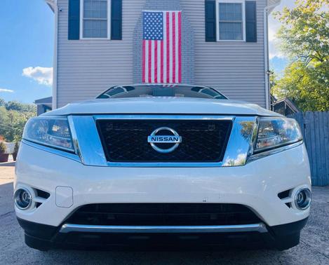 2014 Nissan Pathfinder SV