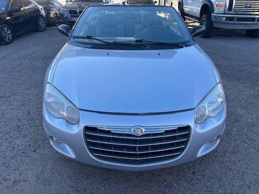 2004 Chrysler Sebring Base
