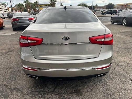 2014 Kia Cadenza Premium