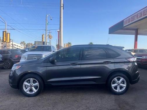 2018 Ford Edge SE