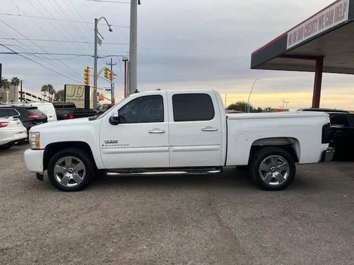 2009 Chevrolet Silverado 1500 LT Crew Cab