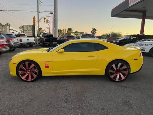 2015 Chevrolet Camaro 2LT