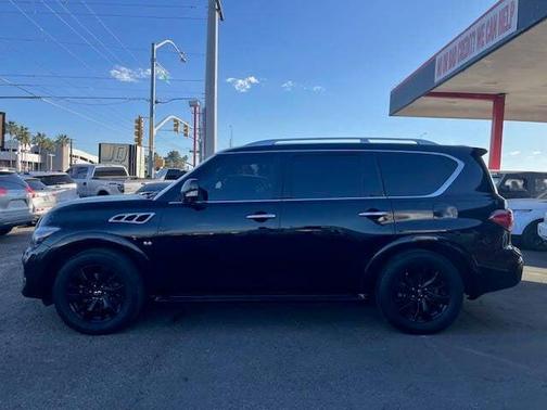 2017 INFINITI QX80 Base