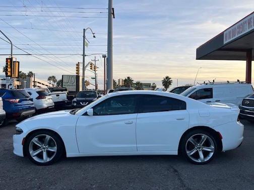 2017 Dodge Charger R/T