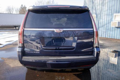 2017 Cadillac Escalade Premium Luxury