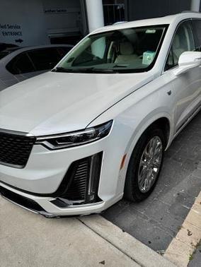 2024 Cadillac XT6 Premium Luxury FWD