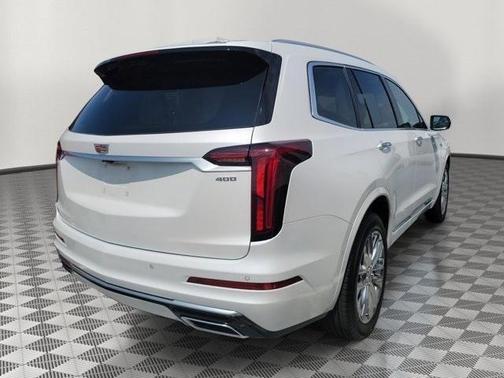 2024 Cadillac XT6 Premium Luxury FWD