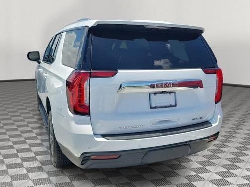 2022 GMC Yukon SLE
