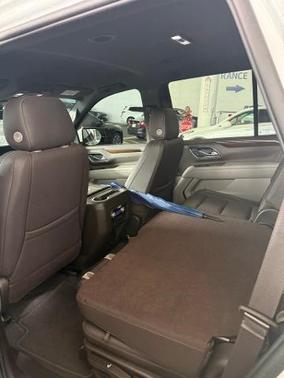 2022 GMC Yukon SLE