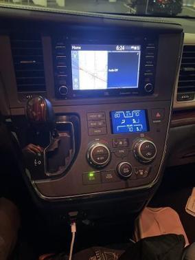 2018 Toyota Sienna L