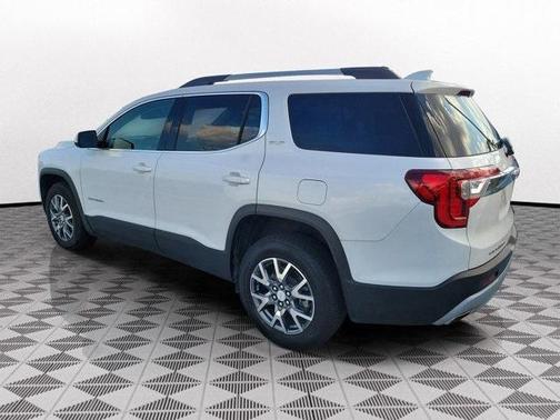 2023 GMC Acadia FWD SLT