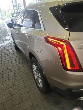 2023 Cadillac XT5 Premium Luxury