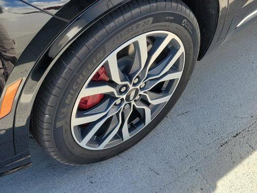 Stellar Black Metallic 2023 Cadillac XT6 Sport AWD
