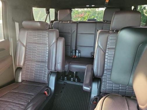 2023 Cadillac Escalade ESV Sport Platinum