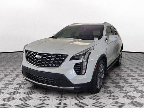 Crystal White Tricoat 2023 Cadillac XT4 Premium Luxury