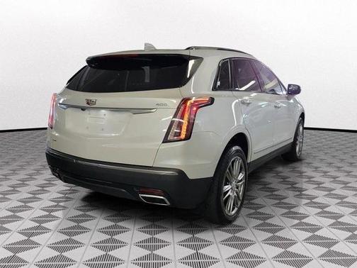 2022 Cadillac XT5 Sport