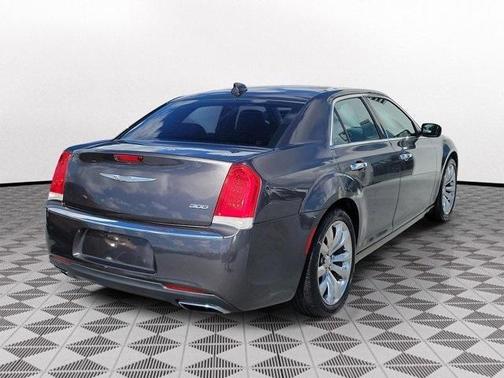 2018 Chrysler 300 Limited