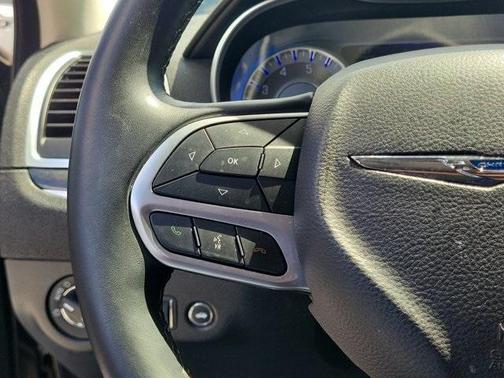 2018 Chrysler 300 Limited