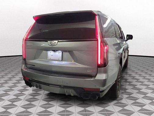 Argent Silver Metallic 2024 Cadillac Escalade ESV V-Series