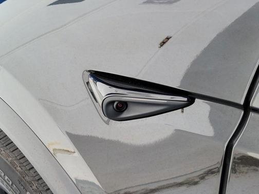 2024 Tesla Model X Plaid Tri Motor All-Wheel Drive