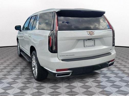 2022 Cadillac Escalade Premium Luxury