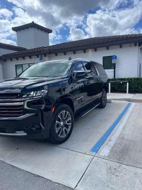 2023 Chevrolet Suburban LT
