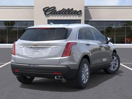 Argent Silver Metallic 2025 Cadillac XT5 Luxury